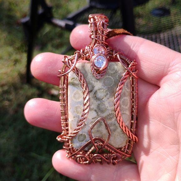 Coral Fossil Jasper Necklace - Picture 3 of 11